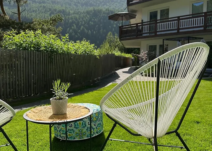 Mount Everest شقة